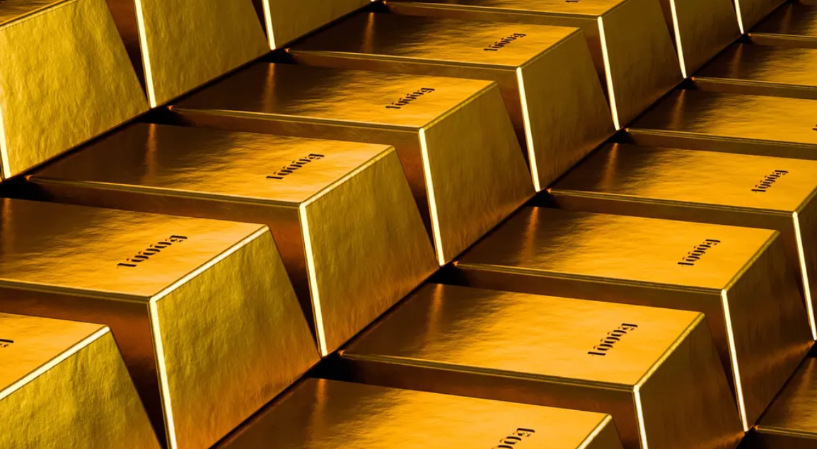 Maximizing Gold Investments: Top Low-Cost Gold ETFs